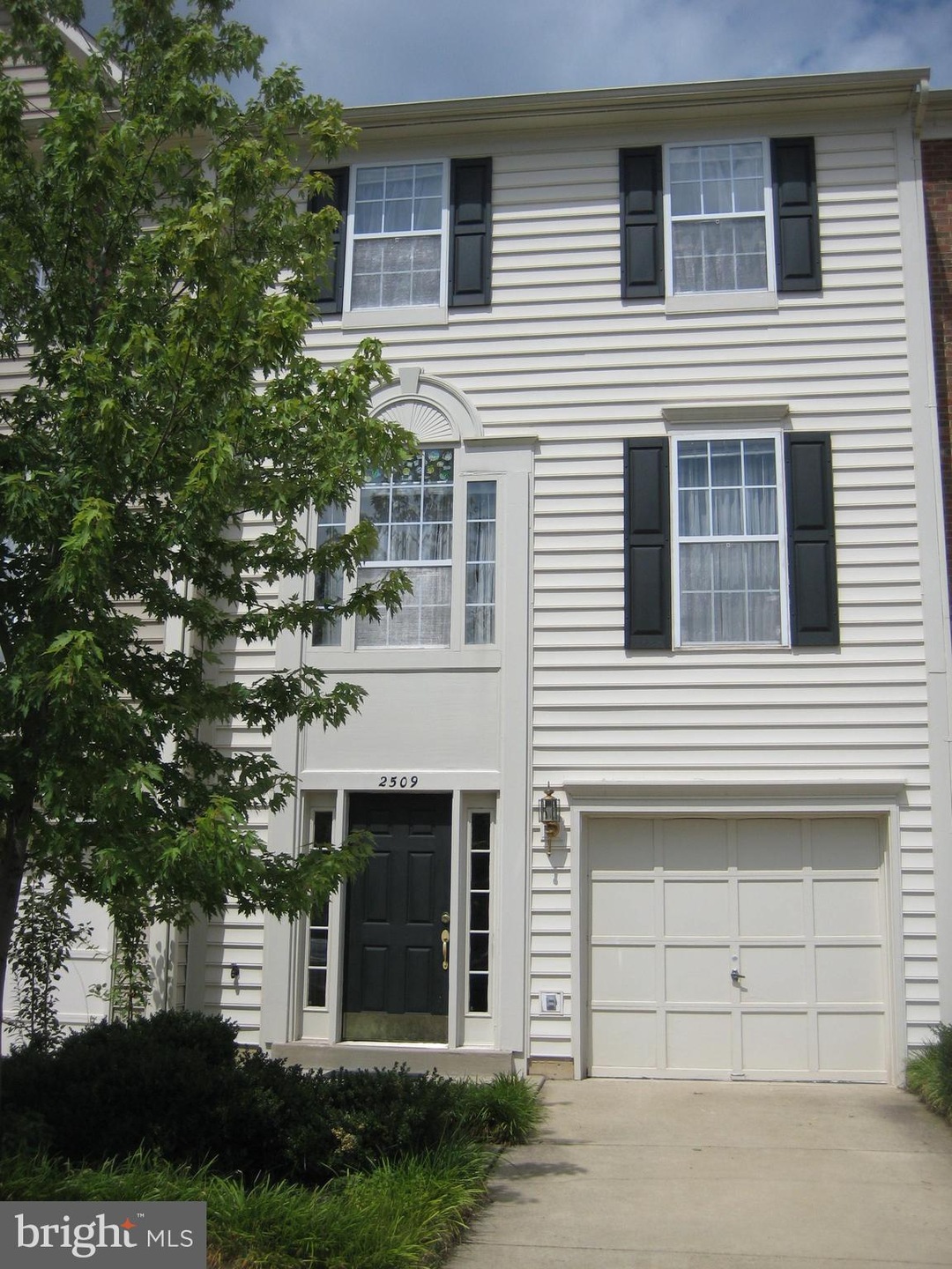 2509 James Maury Dr, Herndon, VA 20171 - photo 1