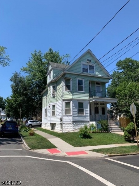 200 Pershing Ave unit 2, Roselle Park, NJ 07204 - photo 1