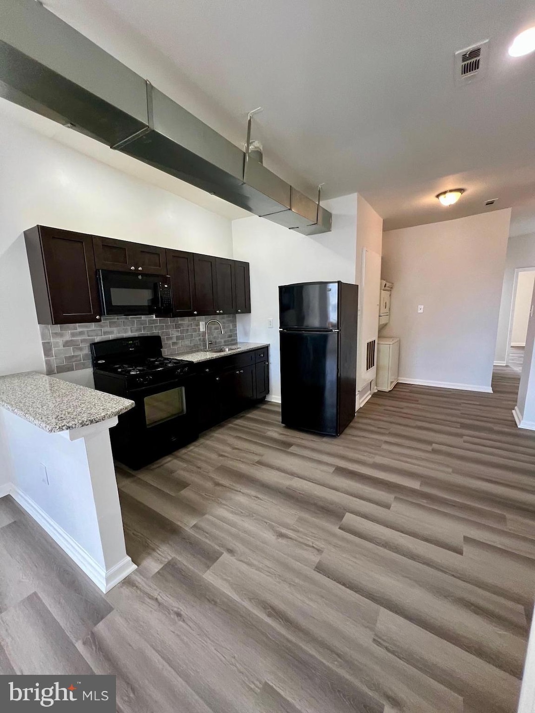 2839 W Diamond St unit 3RD FL, Philadelphia, PA 19121 - photo 1