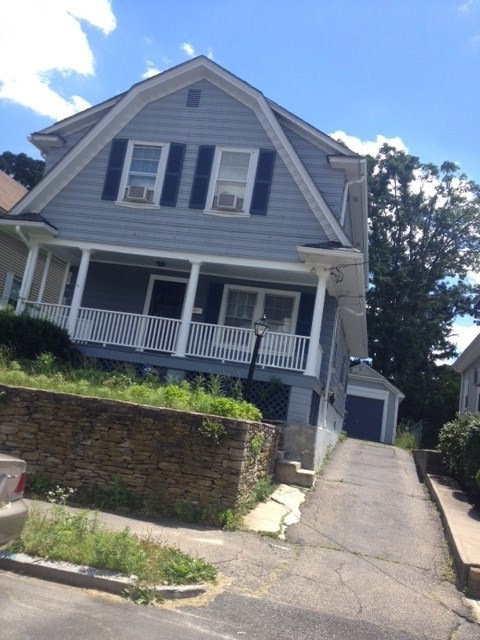 118 Chestnut Ave, Cranston, RI 02910 - photo 1