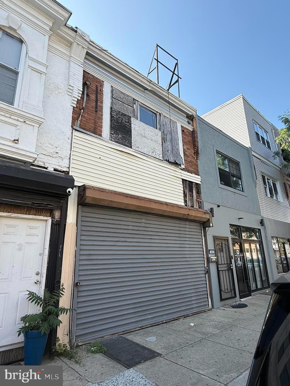 For Sale $310,000 • Co-Listing Agent