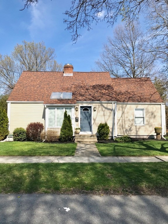 24 Cooper St, West Springfield, MA 01089 - photo 1