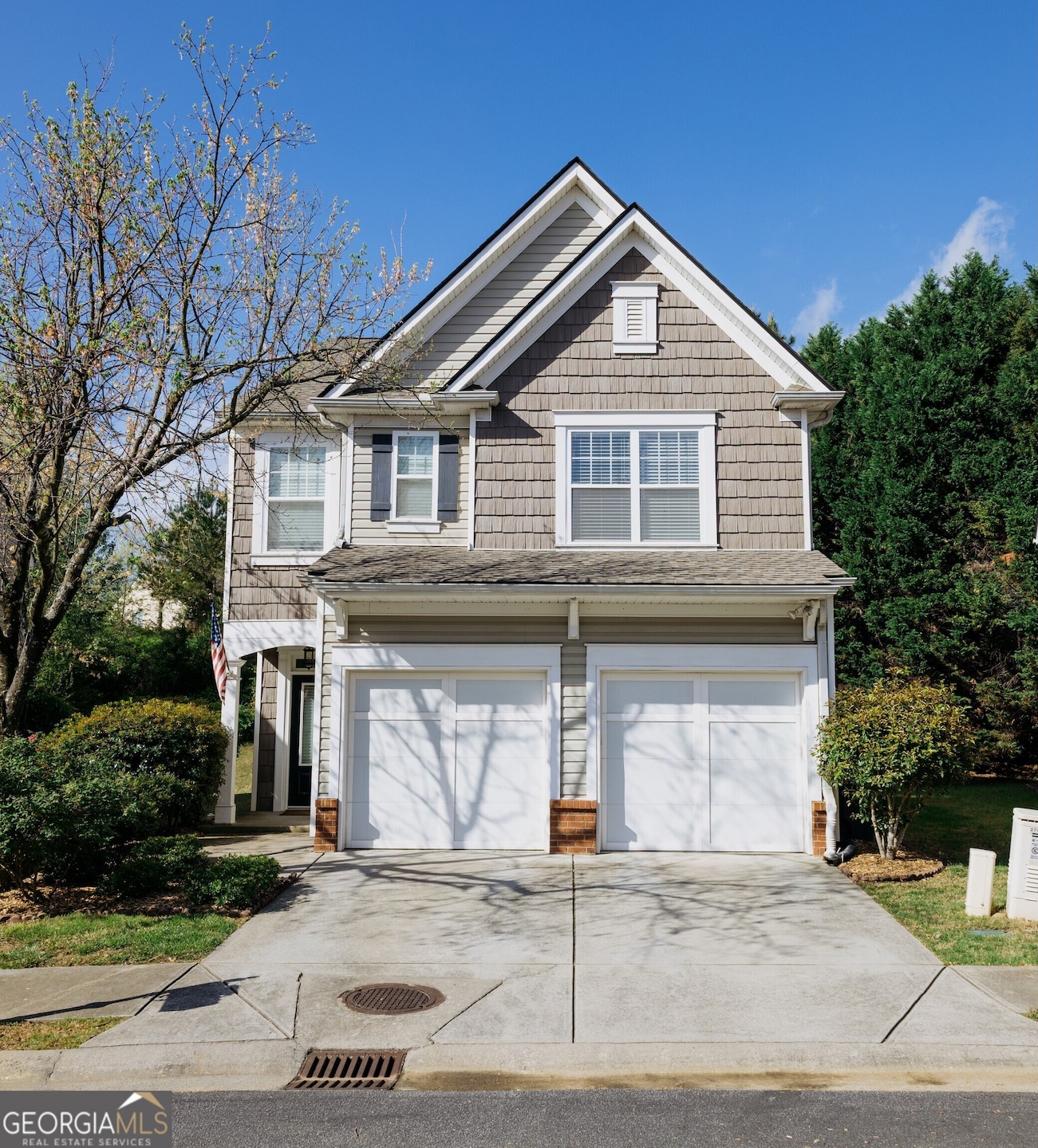 2692 Briaroak Dr