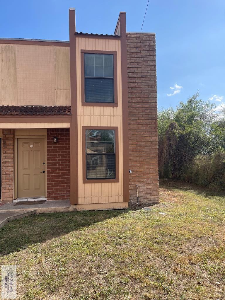 18 Palmetto Ct unit 18, Brownsville, TX 78521 - photo 1