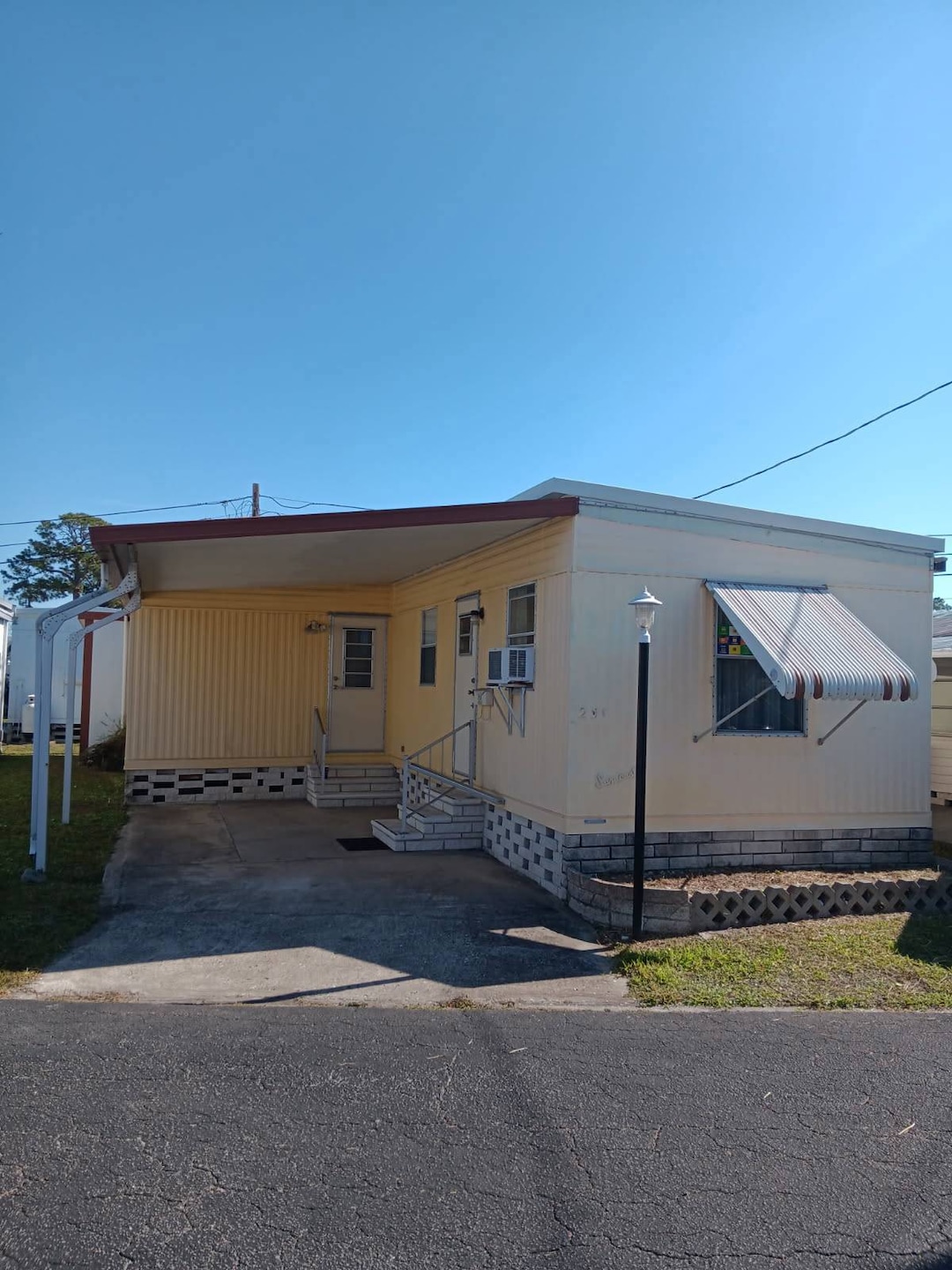 370 53rd Ave N unit 251, Saint Petersburg, FL 33703 - photo 1