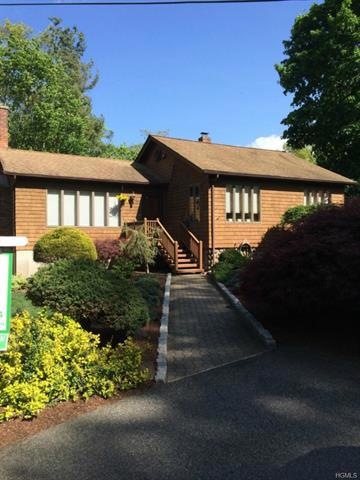 11 Miller Rd, Valley Cottage, NY 10989 - photo 1