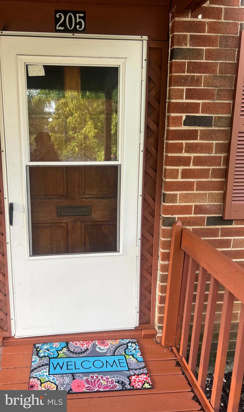 205 Garnet Dr unit 2H, Burlington, NJ 08016 - photo 1