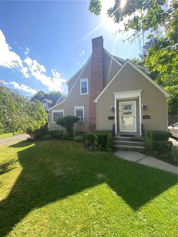 503 Quaker Ln S, West Hartford, CT 06110 - photo 1