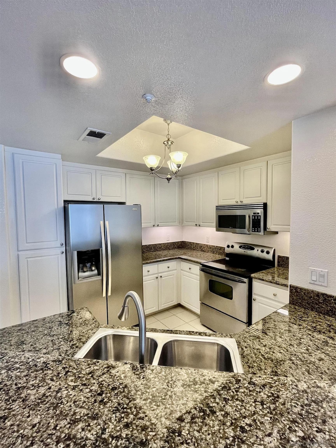 9263 Regents Rd unit B208, La Jolla, CA 92037 - photo 1