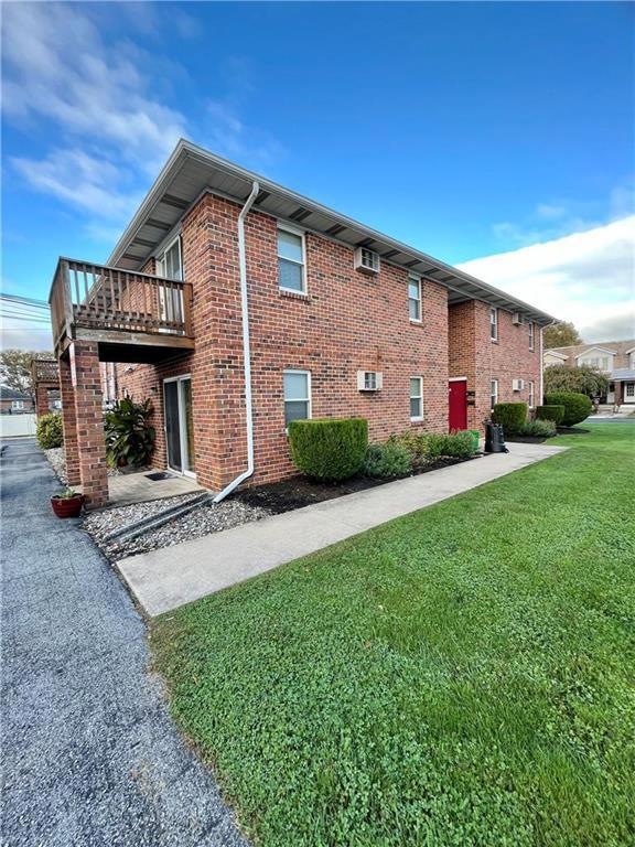 717 N Saint Elmo St unit 6, Allentown, PA 18104 - photo 1