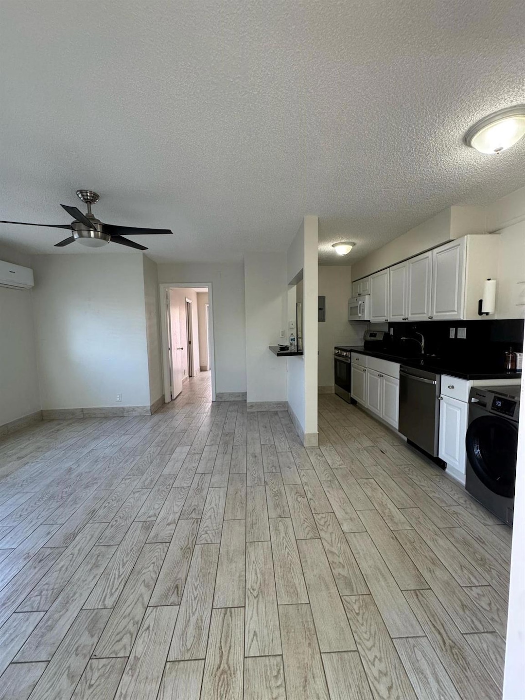 340 SW 16th Ct unit 1, Fort Lauderdale, FL 33315 - photo 1