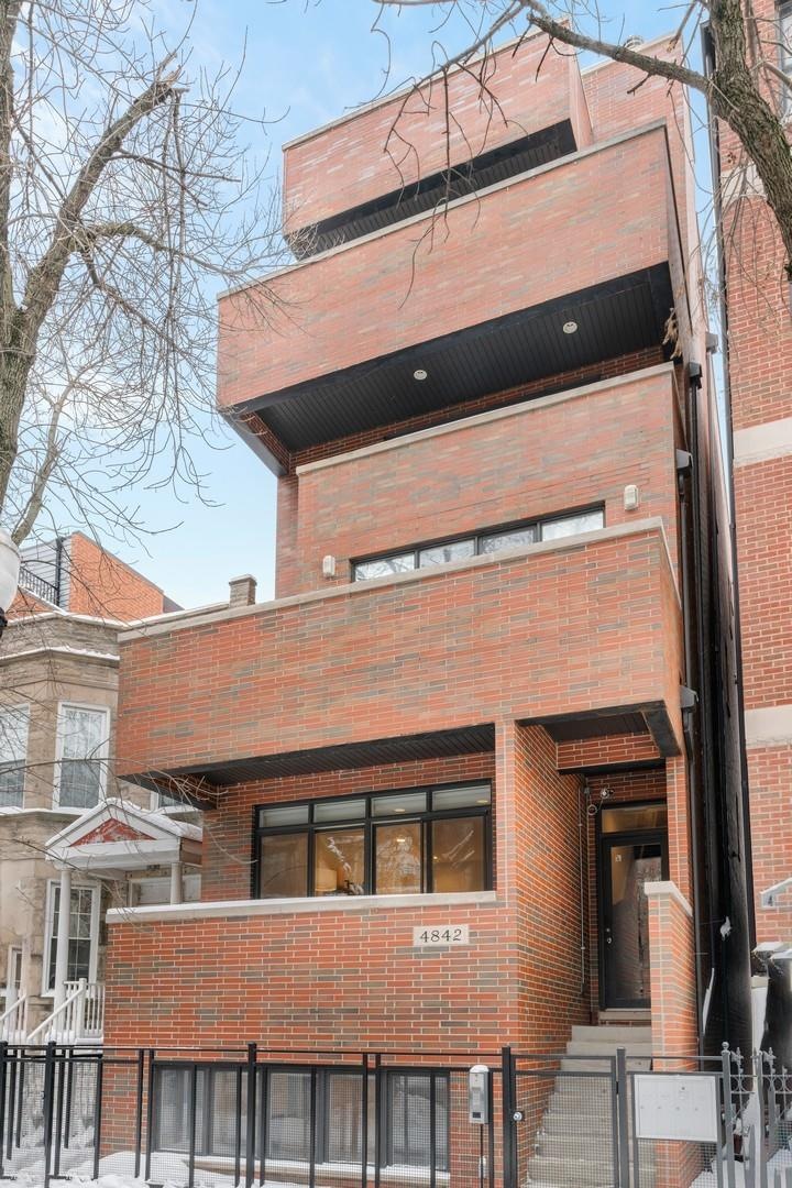4842 N Damen Ave unit 1, Chicago, IL 60625 - photo 1