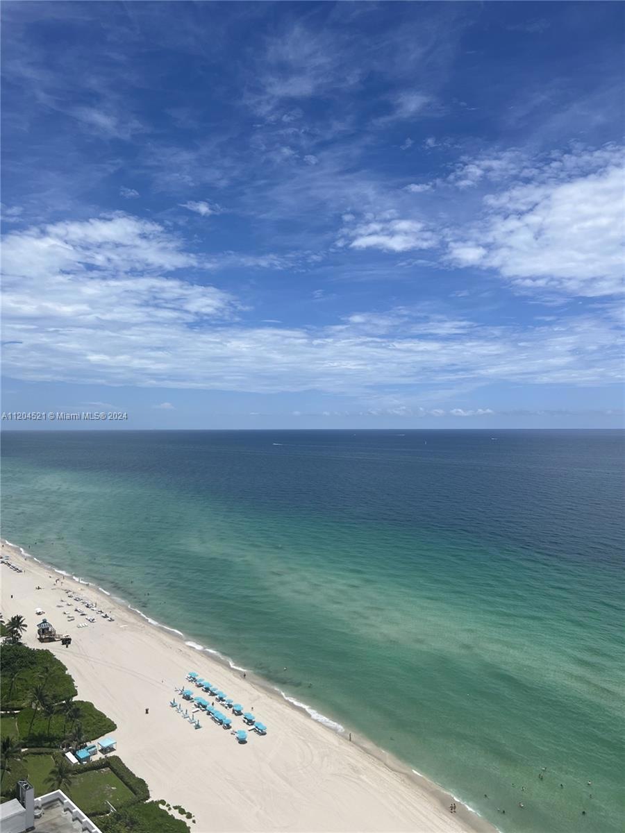 La Perla Ocean Residences unit 2704, Sunny Isles Beach, FL 33160 - photo 1