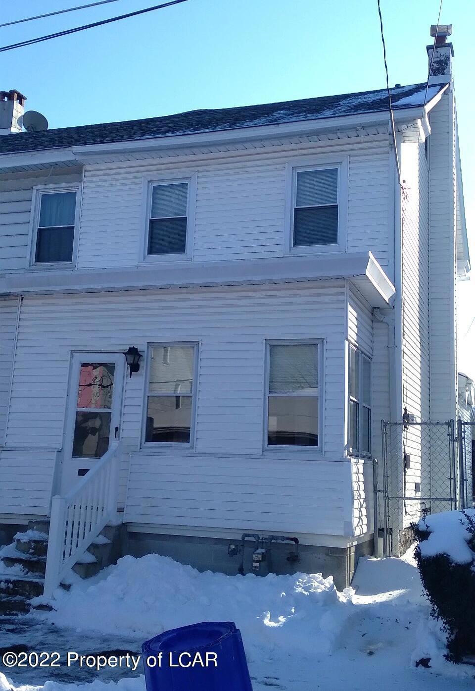 408 E Elm St
