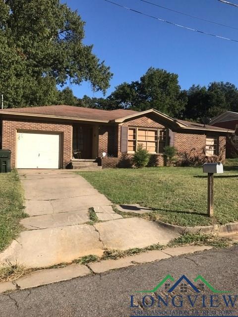 1822 Knob Hill Dr, Tyler, TX 75701 - photo 1