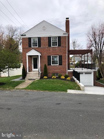 122 Fairview Ave, Front Royal, VA 22630 - photo 1