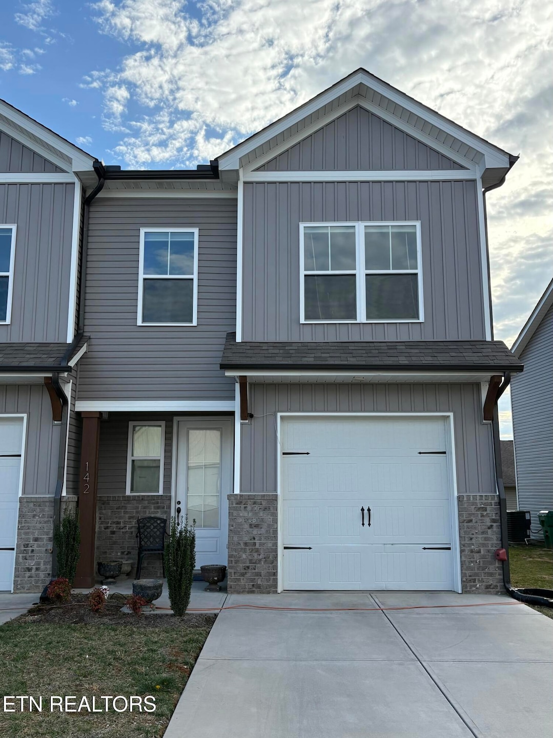 142 Scout Way