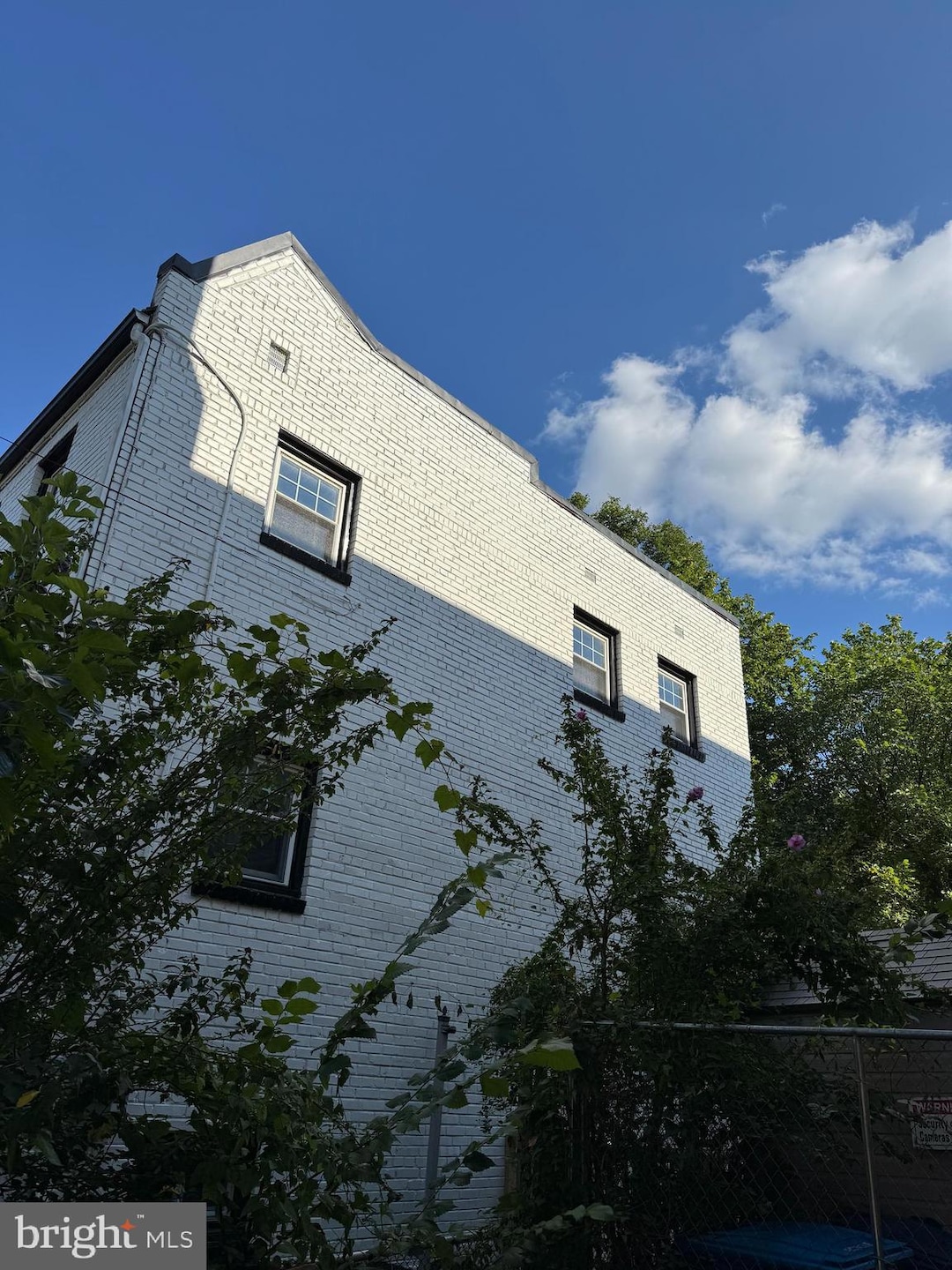 For Rent $1,350/month