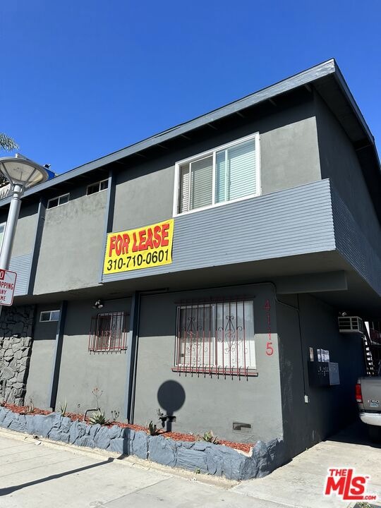 4115 W Century Blvd unit 1, Inglewood, CA 90304 - photo 1