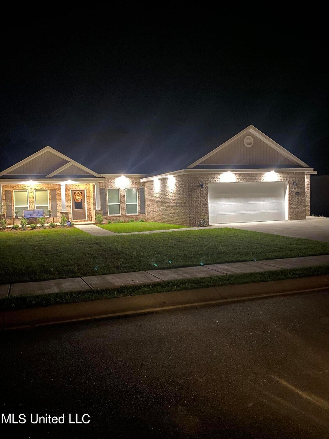 Front View W/Lighting