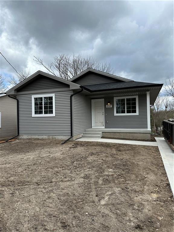 2327 SE 8th St, Des Moines, IA 50315 - photo 1