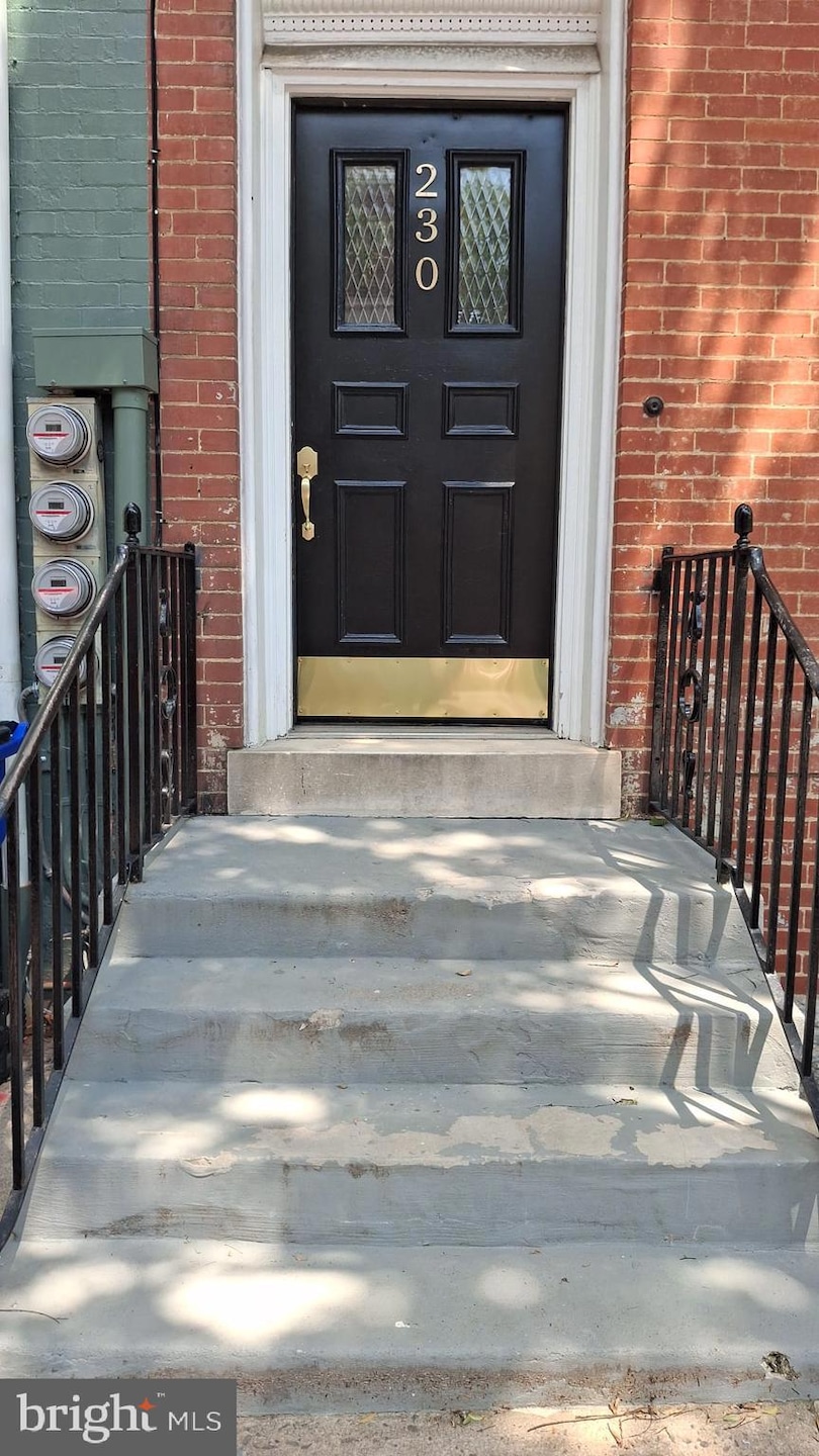 230 S Market St unit 2, Frederick, MD 21701 - photo 1