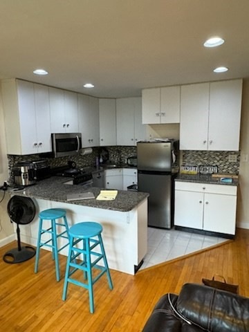 150 Beaconsfield Rd unit 5, Brookline, MA 02445 - photo 1