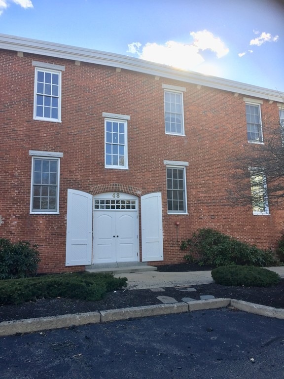 48 Kent St unit 8, Newburyport, MA 01950 - photo 1