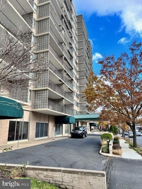 1401 Pennsylvania Ave unit 1607, Wilmington, DE 19806 - photo 1