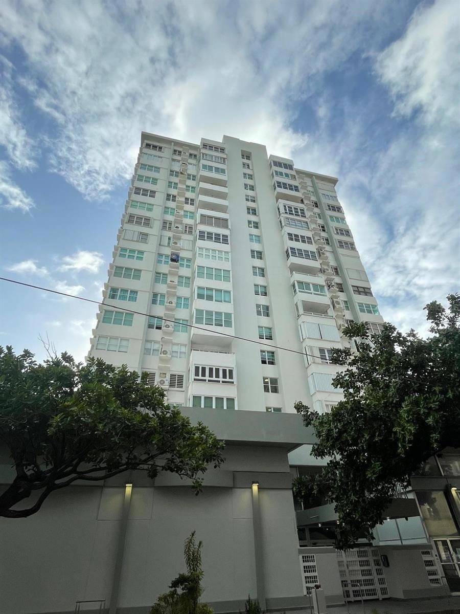 30 Washington unit 9, San Juan, PR 00907 - photo 1