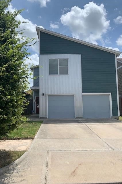 4318 Cetti St, Houston, TX 77009 - photo 1