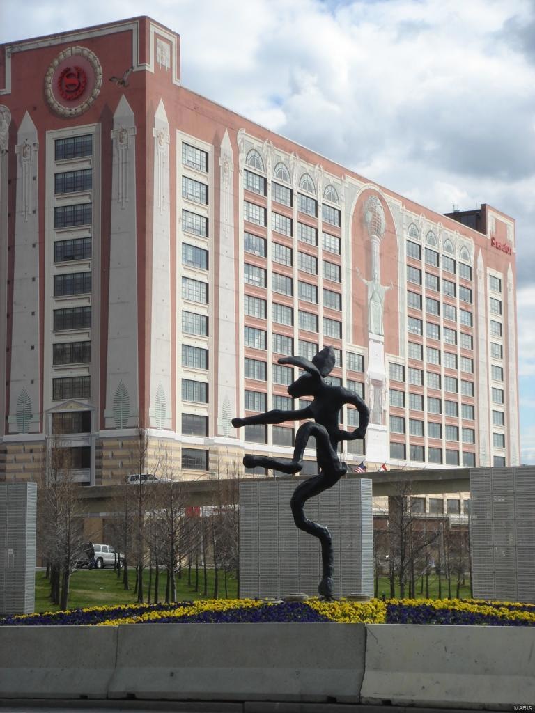 The Edison Condominium at 14th & Spruce in Downtow