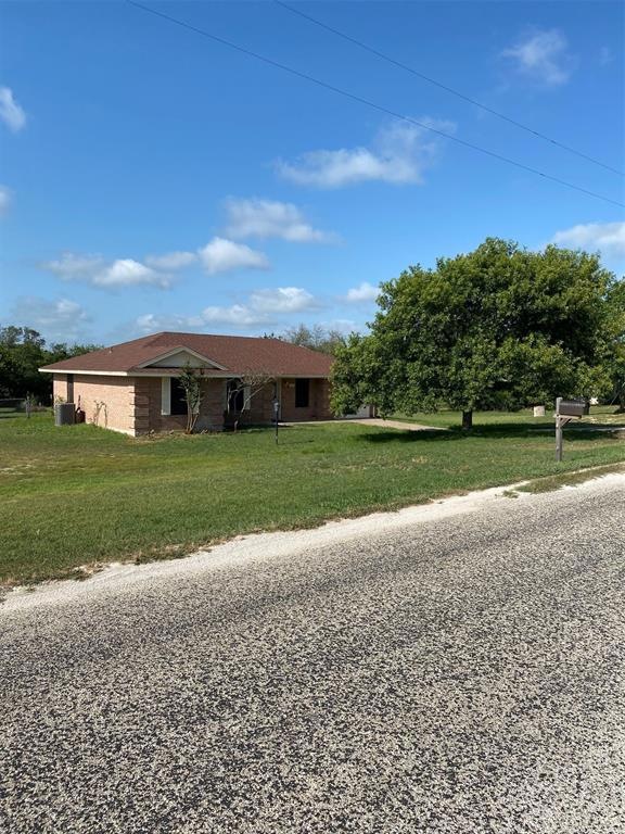 406 Mcfarland Ln, Weatherford, TX 76088 - photo 1