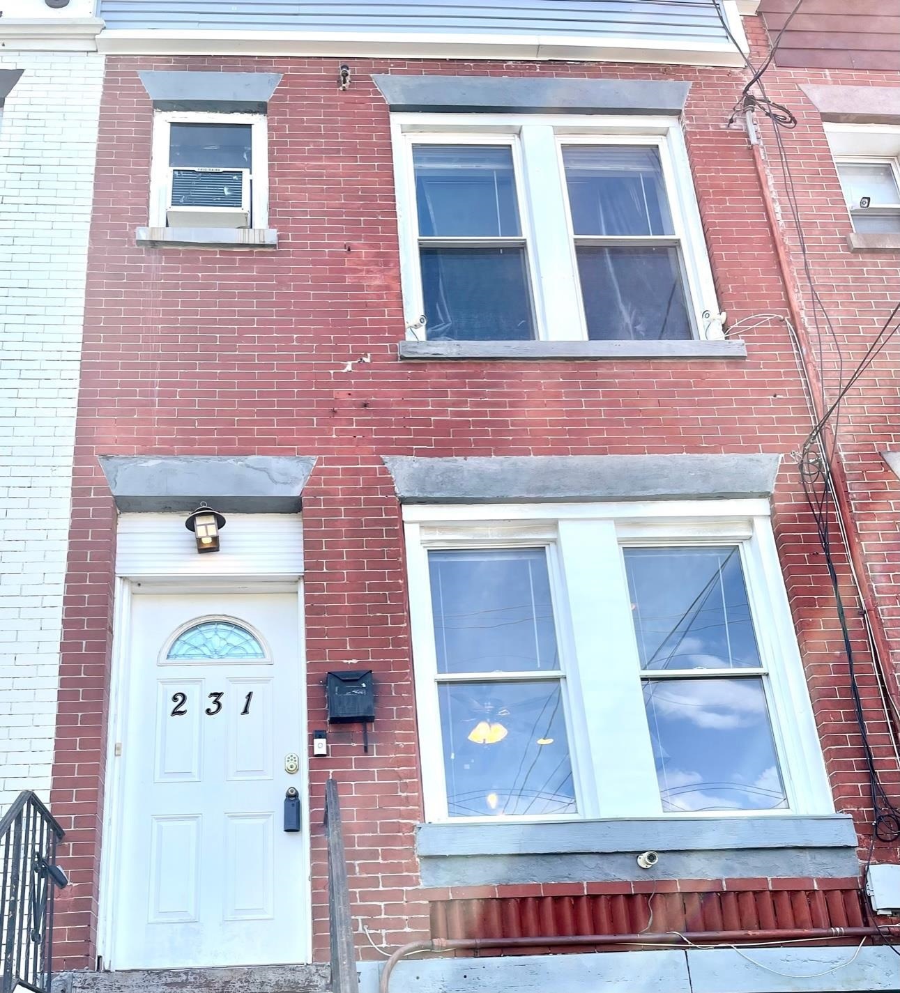 231 Arlington Ave, Jersey City, NJ 07305 - photo 1