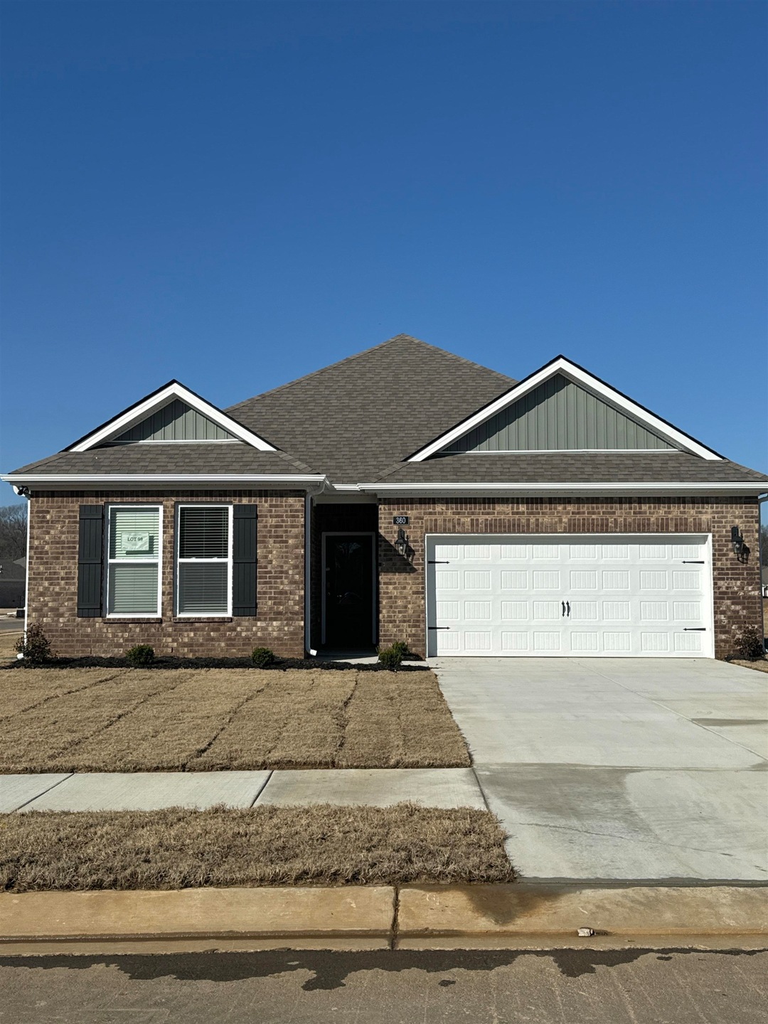 View of front facade with a front lawn