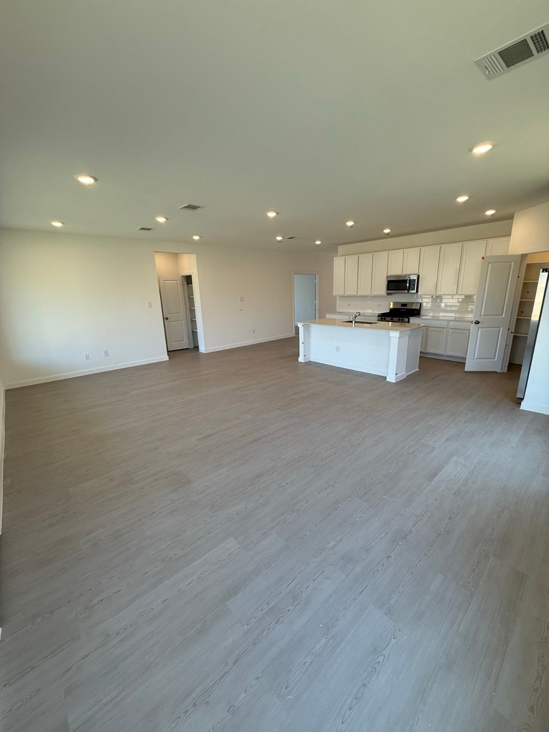 1983 Glacier Gorge Trail, Dayton, TX 77535 - photo 1