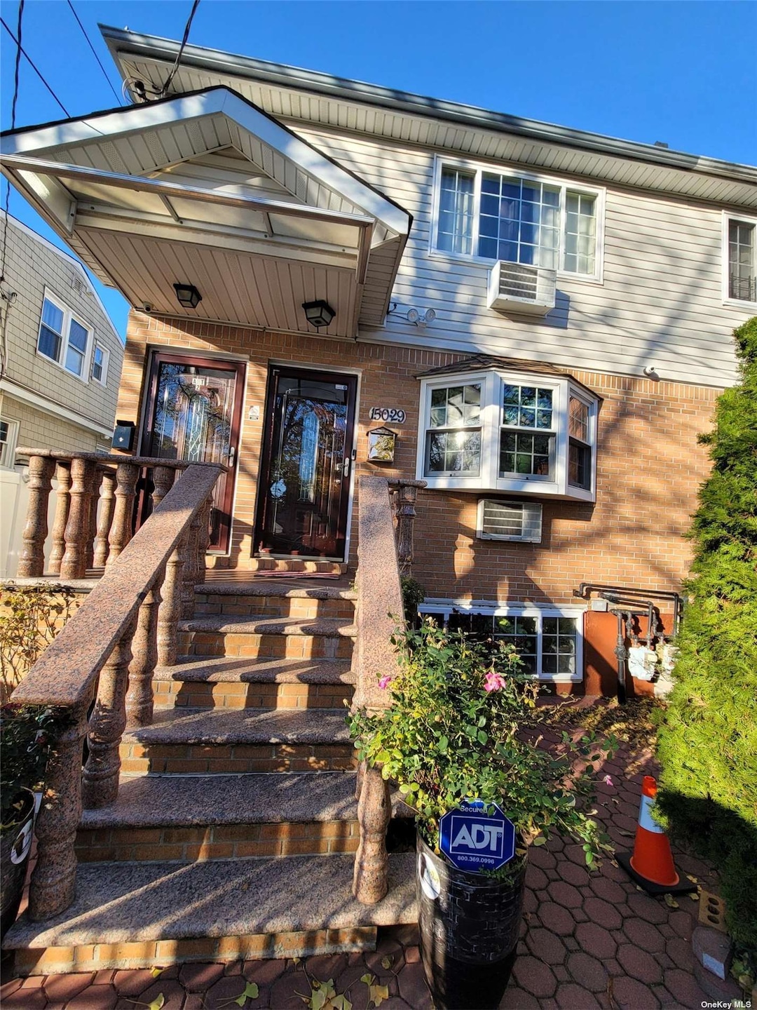 15029 119th Rd, Jamaica, NY 11434 - photo 1