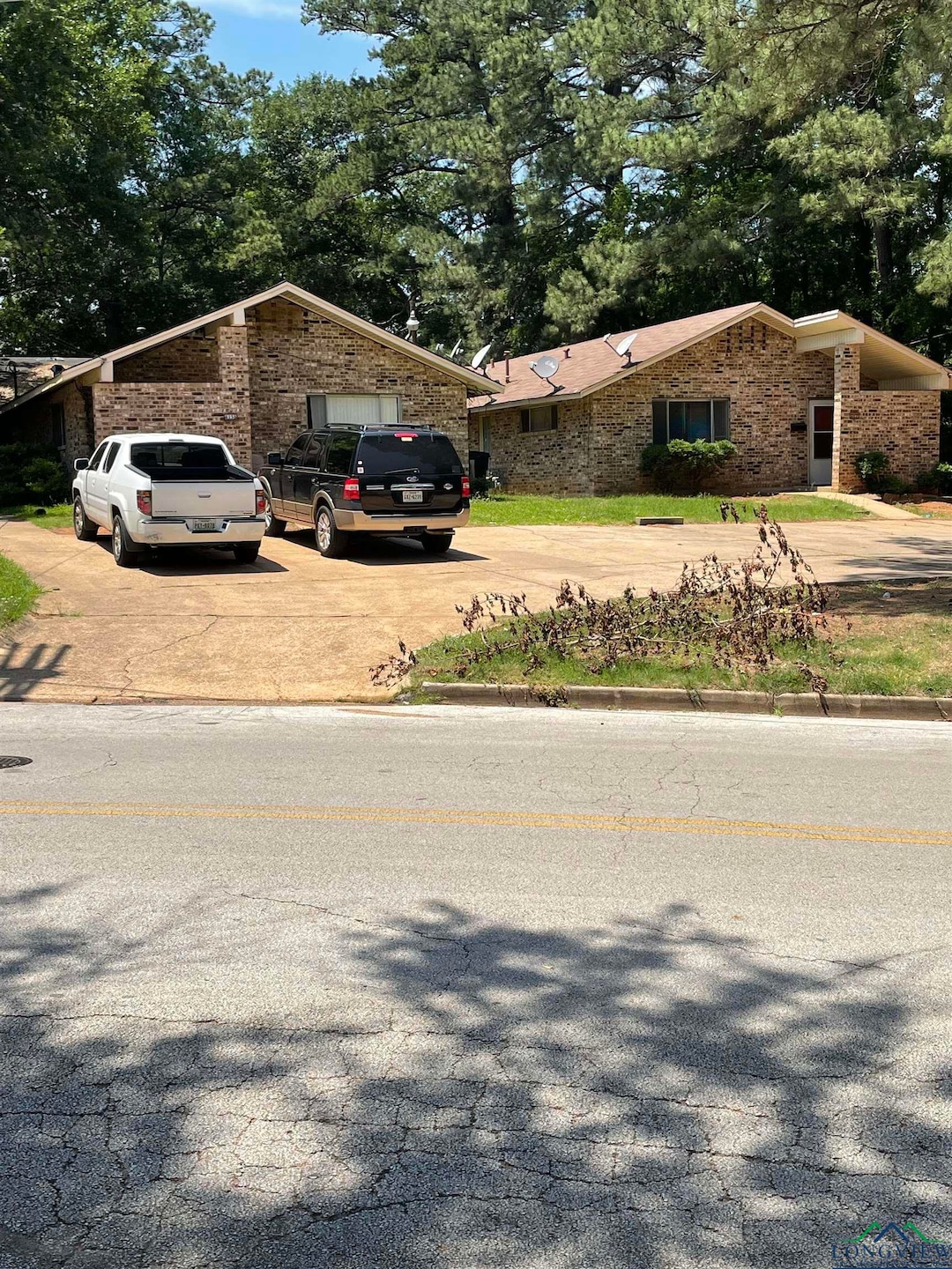 415 Glover Dr, Longview, TX 75601 - photo 1