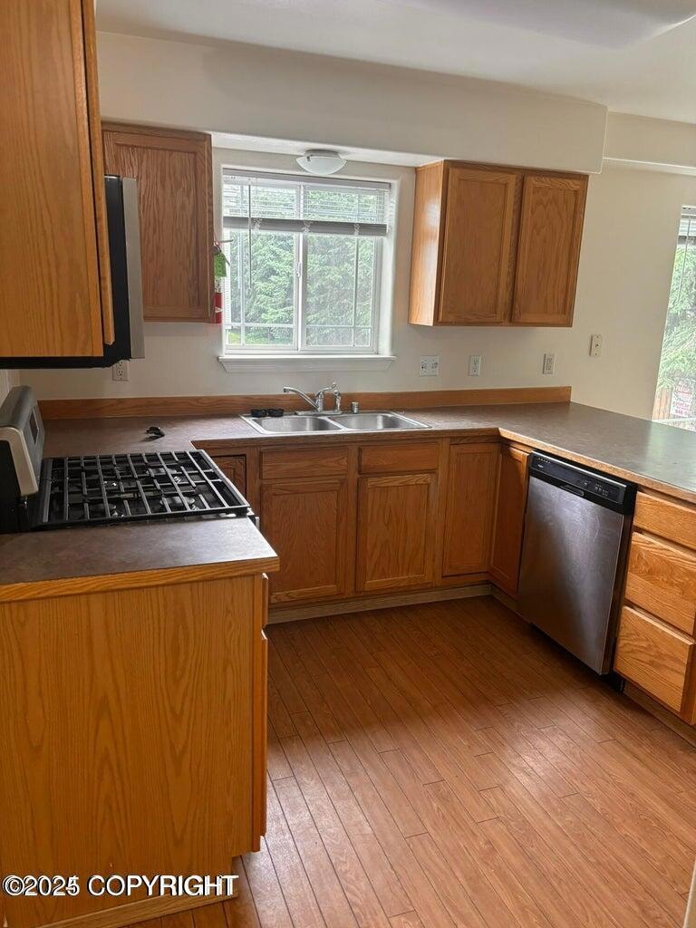 6800 Gold Kings Ave unit D, Anchorage, AK 99504 - photo 1