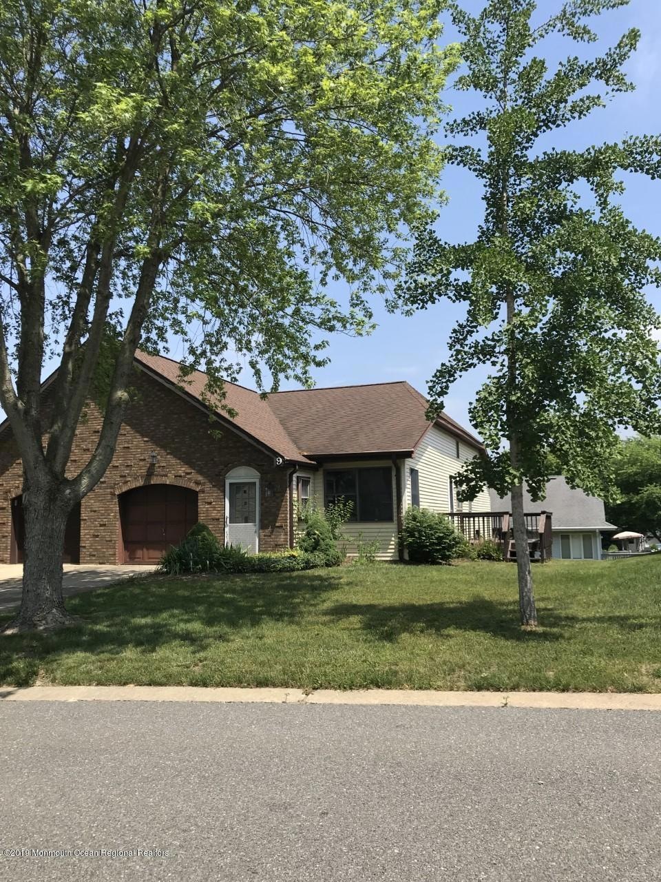 9 Elm Rd, Manahawkin, NJ 08050 - photo 1