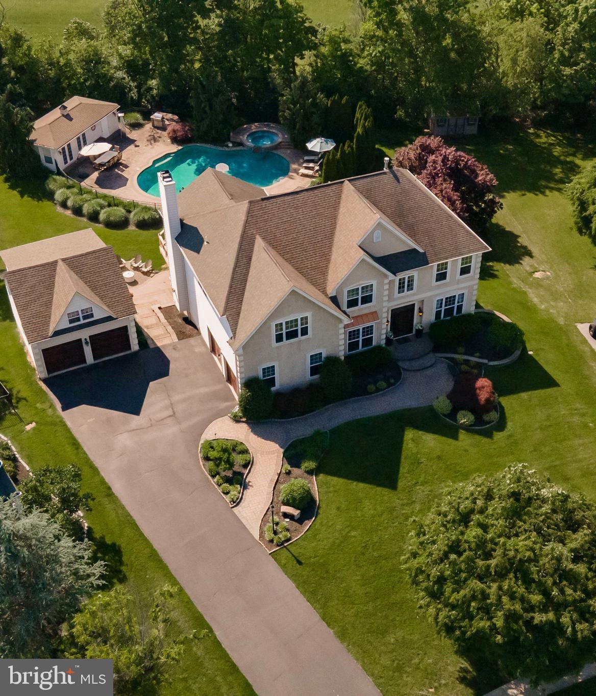 1023 Broadleaf Cir, Royersford, PA 19468 - photo 1