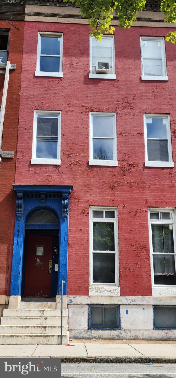 1411 Mcculloh St, Baltimore, MD 21217 - photo 1
