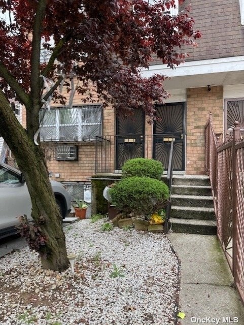 Sold $895,000 • Co-Listing Agent