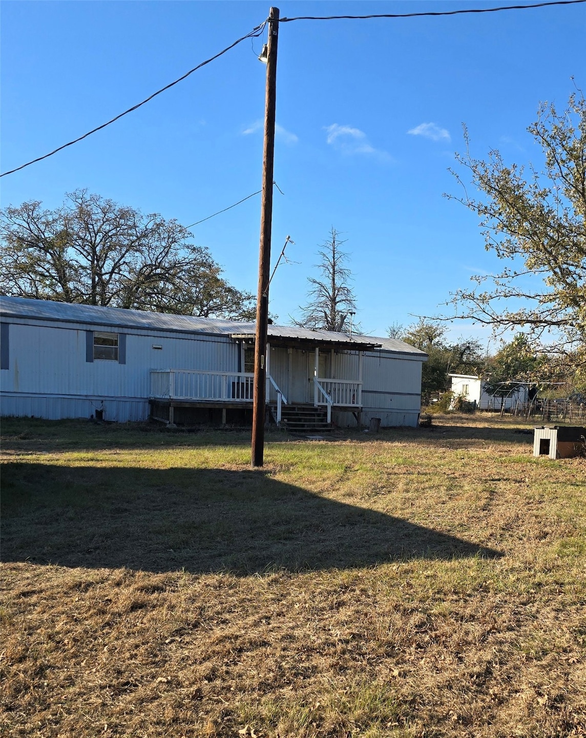 1903 Vz County Road 4410, Ben Wheeler, TX 75754 - photo 1