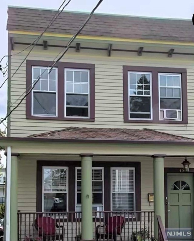 43-45 New St unit 2, Montclair, NJ 07042 - photo 1