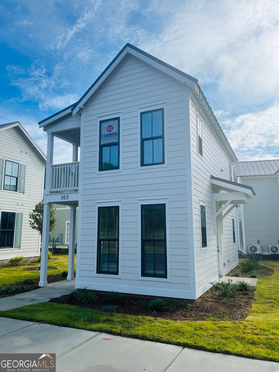 For Rent $1,225/month