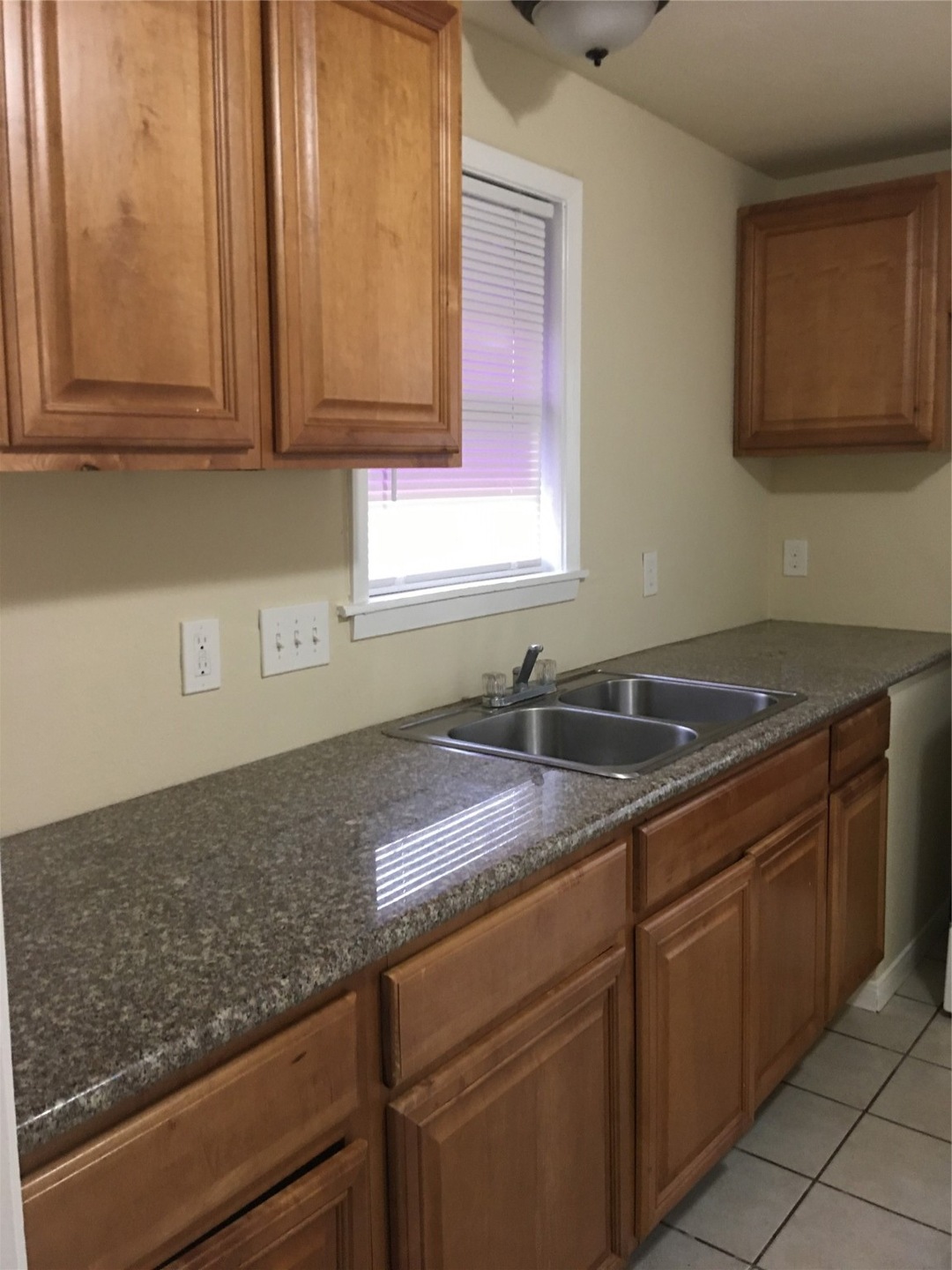 6402 W Montgomery Rd unit B, Houston, TX 77091 - photo 1