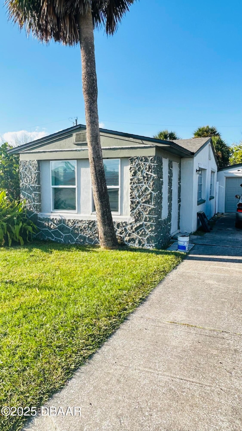 For Rent $1,295/month • Co-Listing Agent