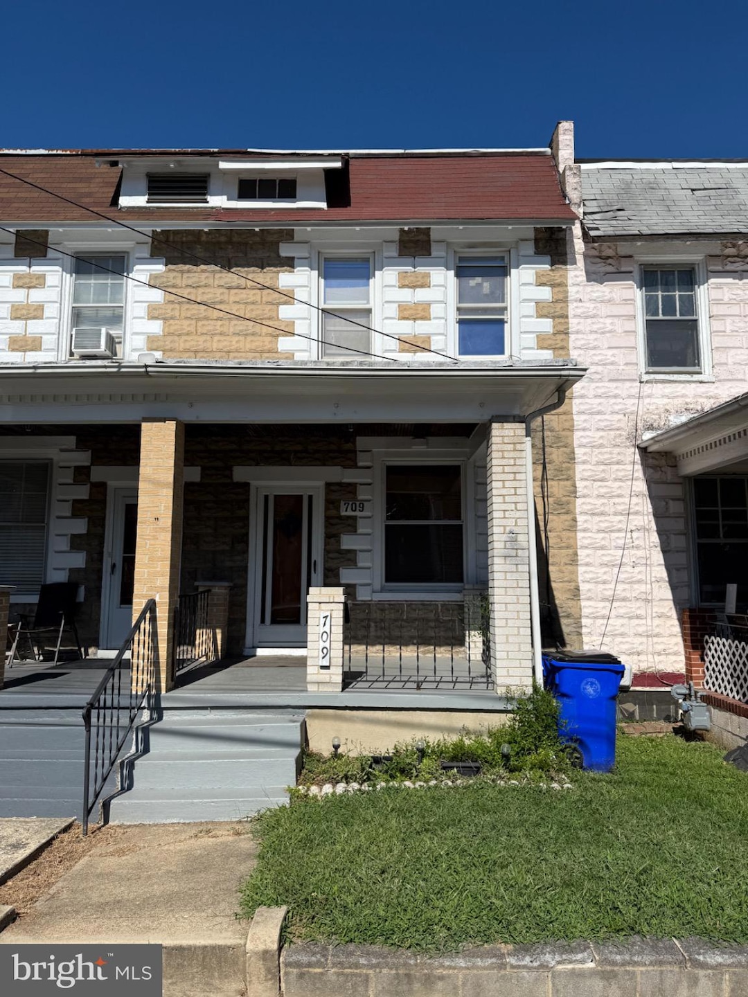 Under Contract $300,000