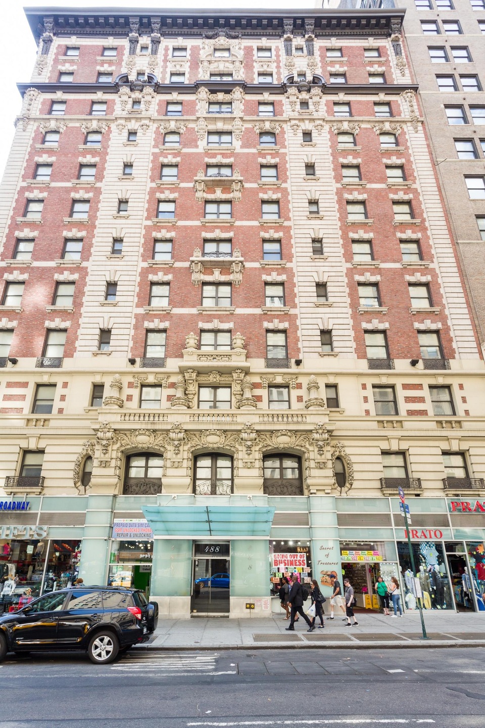 488 7th Ave unit 3F, New York, NY 10018 - photo 1